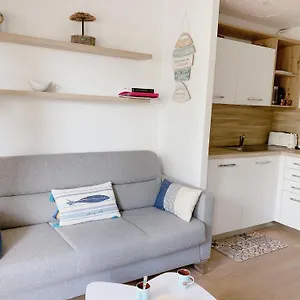 Nouveau * Ty Levenez *pour 2 Vacanciers * Parking Appartement Carnac